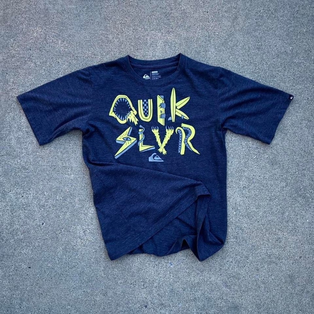 QUIKSILVER GRAPHIC TEE